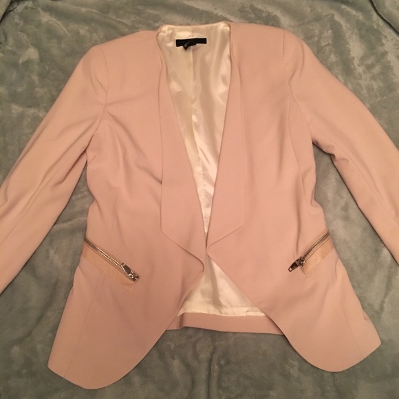 Size 6 blush pink blazer